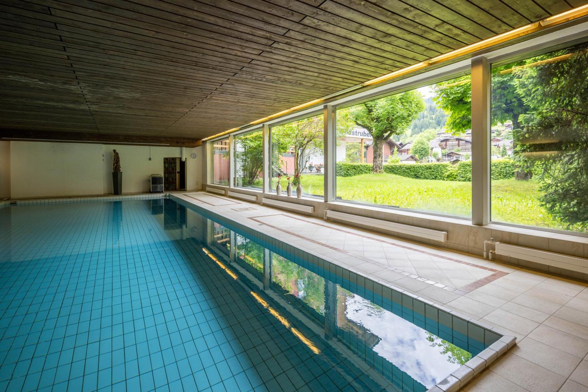 Sporthotel Wildstrubel Lenk Buitenkant foto