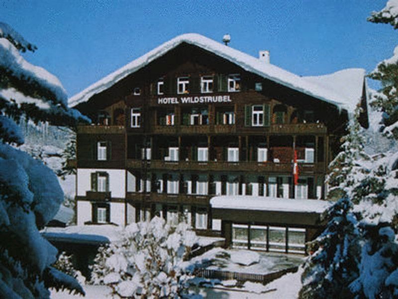 Sporthotel Wildstrubel Lenk Buitenkant foto