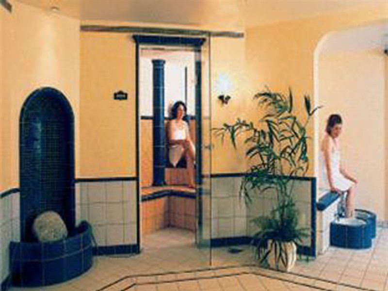 Sporthotel Wildstrubel Lenk Buitenkant foto